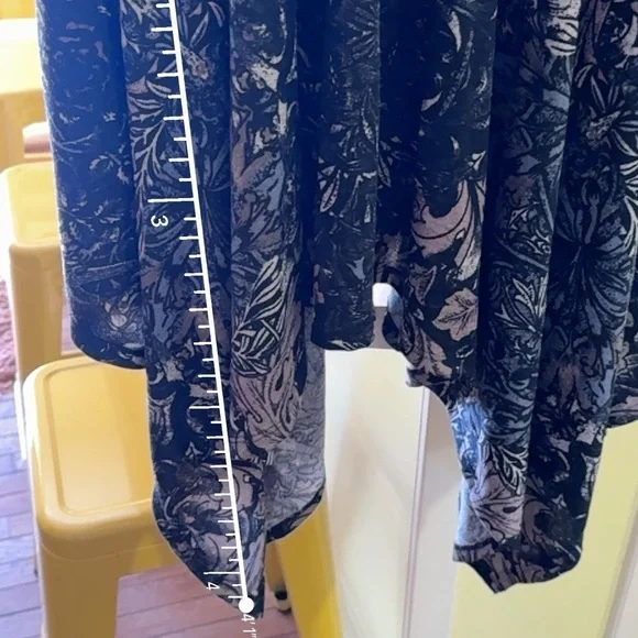 Signature by Robbie Bee Cowl Neck Dress Medium - Picture 5 of 6